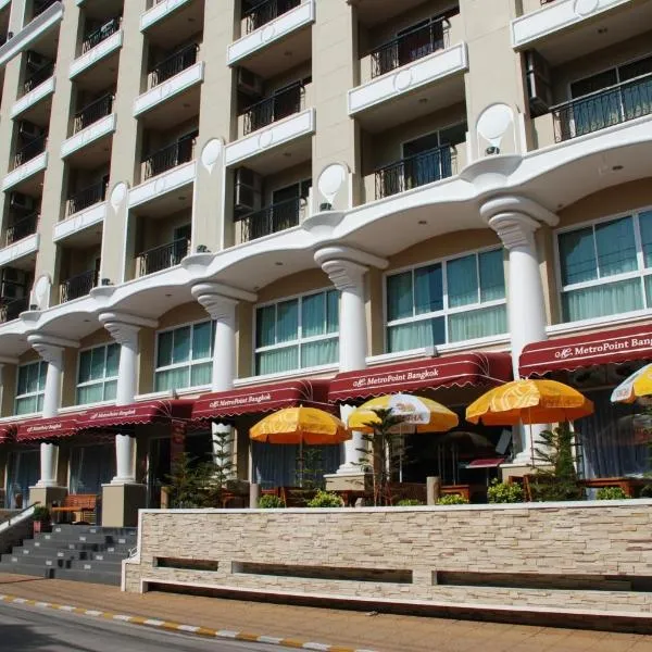 Metro Point Bangkok, hotel a Ban Baen Phichit