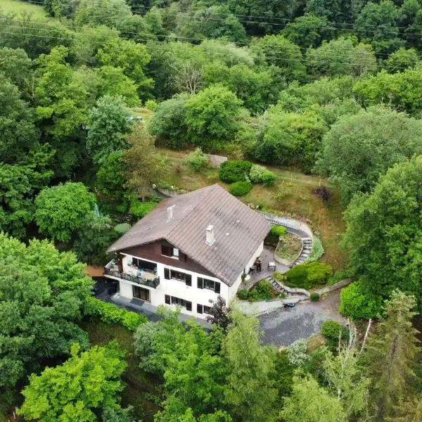 Camp paradis – hotel w mieście Vireux-Molhain