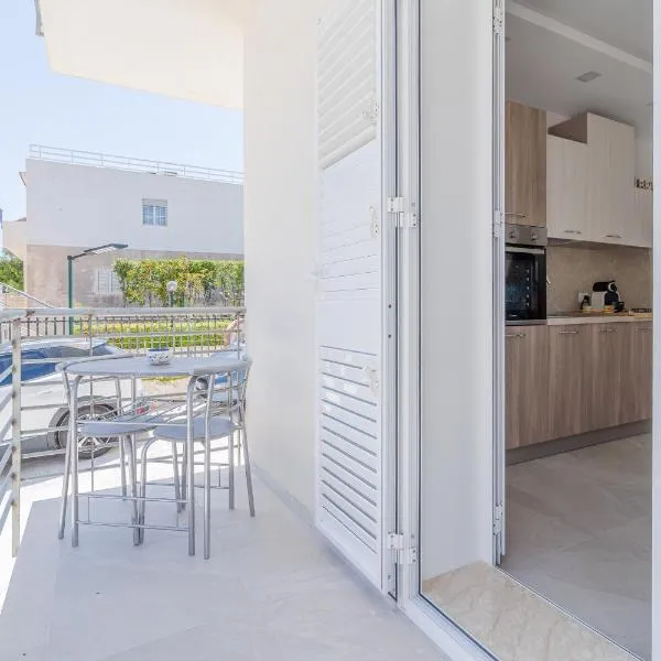 Apt Giulia a due passi dal mare, Hotel in Noto Marina