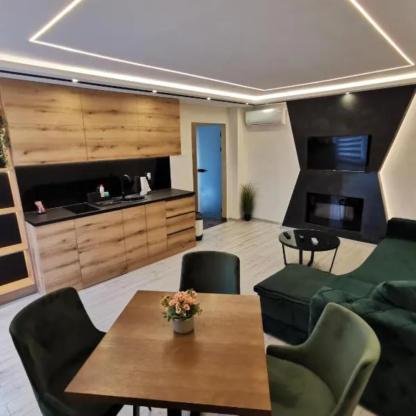 Princ Lux Spa with free parking, hotel a Novi Sad