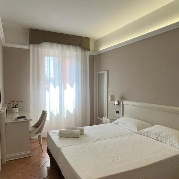 Hotel Aquila, hotel en Castelfranco Emilia