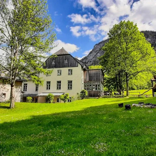 JUFA Hotel Grundlsee, hotel en Pichl bei Aussee