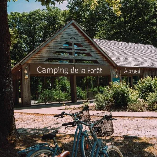Camping de la Forêt Seasonova, hotel in Sillé-le-Guillaume