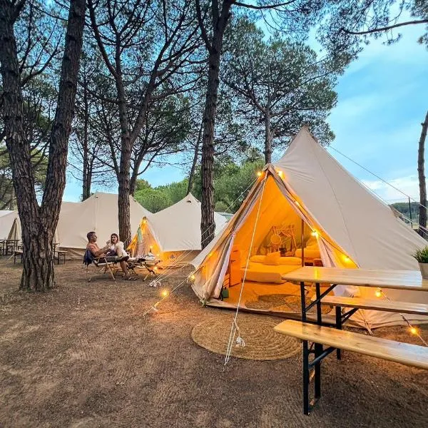 Kampaoh Palamós Internacional, hotel v destinaci Palamós