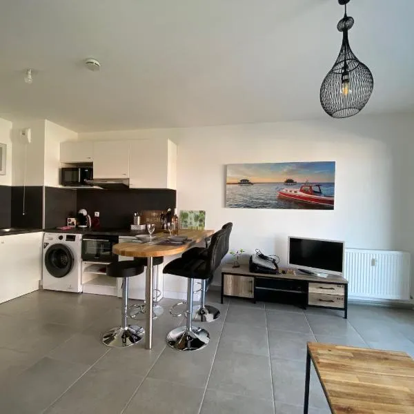 Bel appartement sur le bassin d'Arcachon, à 2km de la mer, hotel en La Teste-de-Buch