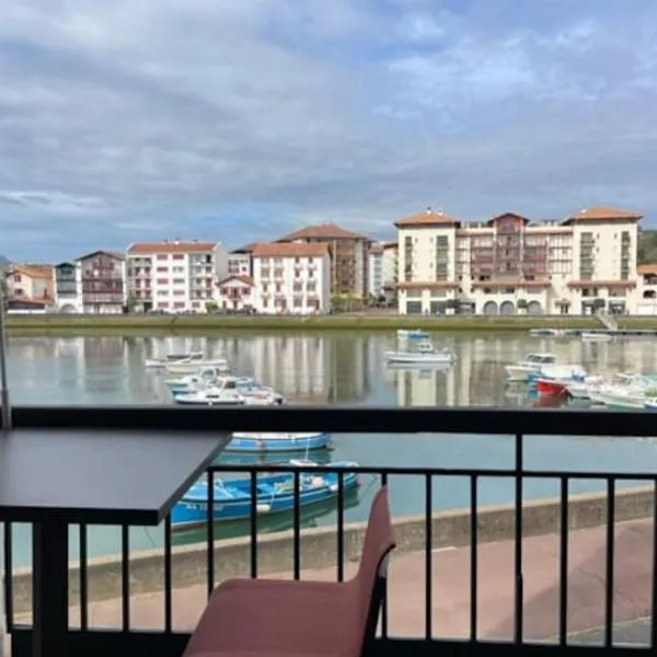 Vue plongeante sur l'eau, hotel v destinaci Saint-Jean-de-Luz