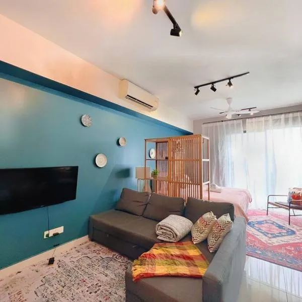 Heritage Studio with Balcony D'Sara, Direct MRT Kampung Selamat, near Thomson and Sungai Buloh Hospital, khách sạn ở Shah Alam
