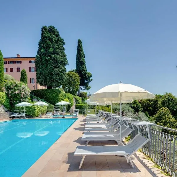 Residence La Filanda, hotel v destinaci Costermano