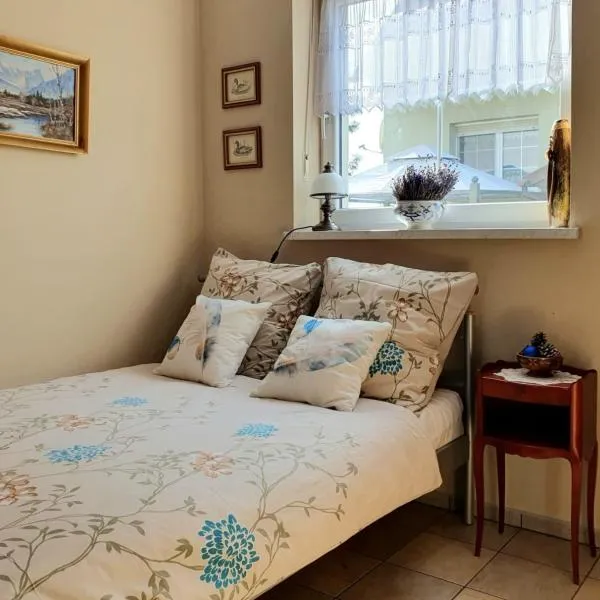 Lawendowa Galeria MINI, hotel in Brożec