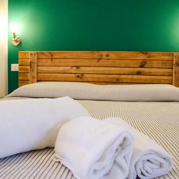 Appartamenti La Baia del Raìs, hotell sihtkohas Falcone