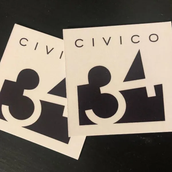 Civico34، فندق في فيومالبو