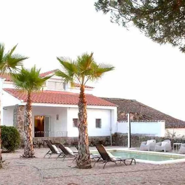 Finca Venta Viñas, piscina privada. Toledo. Nueva., hotel em Mejorada