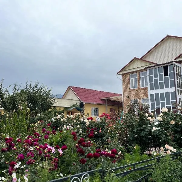 Guest House Ugra, hotel in Tosor