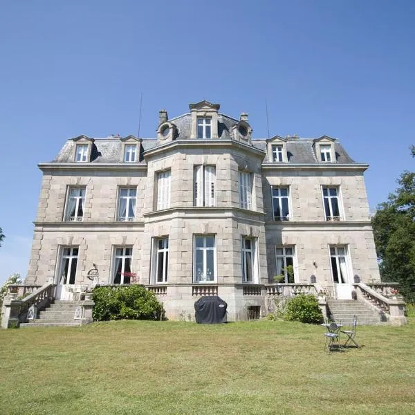 Chateau les Villettes, hotel in Saint-Priest-Taurion