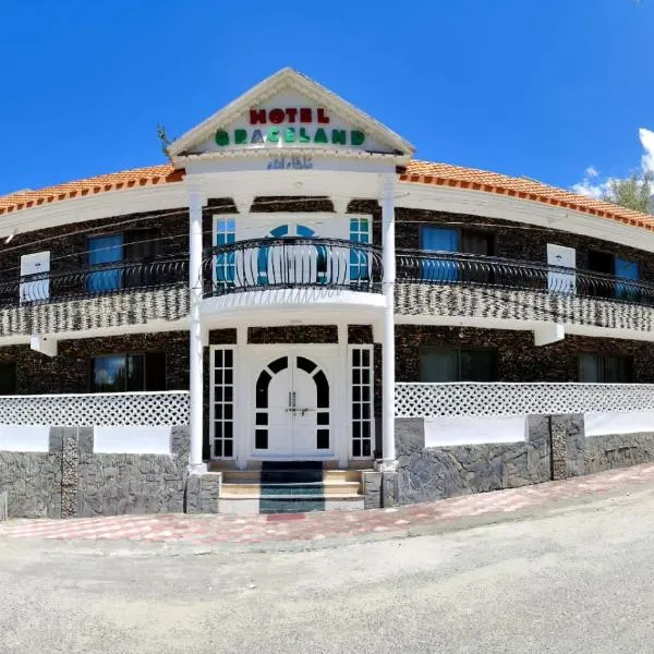 Hotel Graceland Skardu, hotel in Shigar