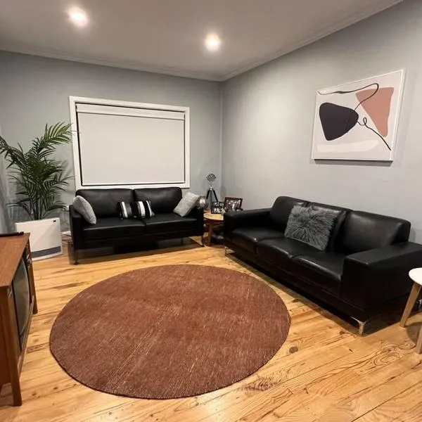 The Cottage, hôtel à Queanbeyan