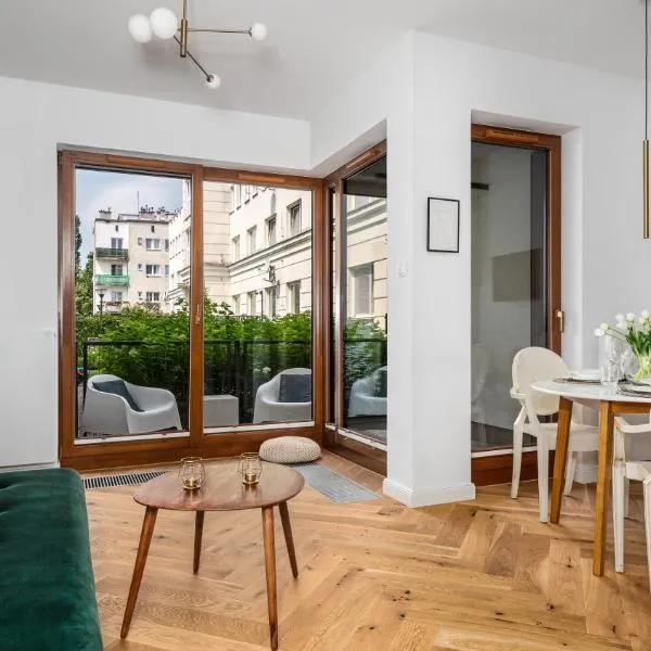 Rezydencja Łazienki Park Apartments - City Centre by Sun & Snow、ワルシャワのホテル