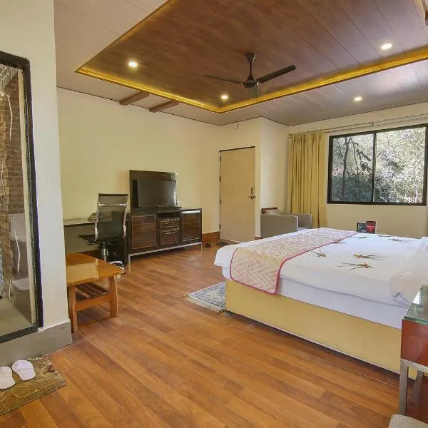 Pench Wilderness Camp Resort, hotel v destinaci Khawāsa