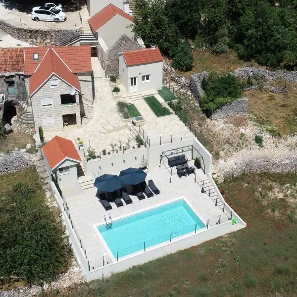 Villa Edvard, hotel v mestu Poljica