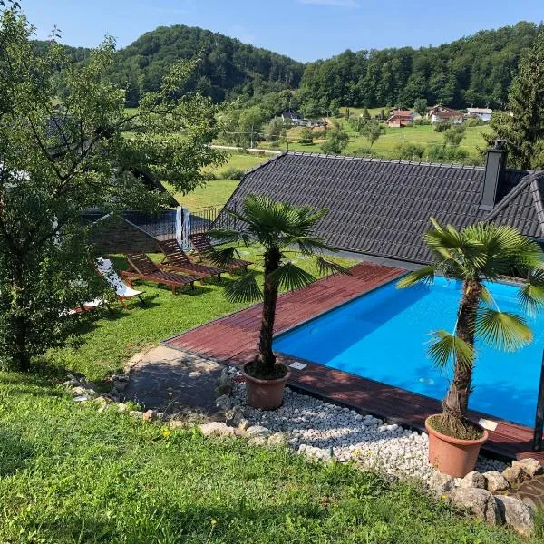 Motel Heaven, hôtel à Zgornje Dobrenje