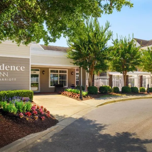 Residence Inn Columbia Northeast/Fort Jackson Area, hotel sa Columbia
