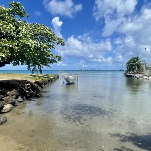 RAIATEA - Orion Hoe Bungalow, hotel in Uturoa