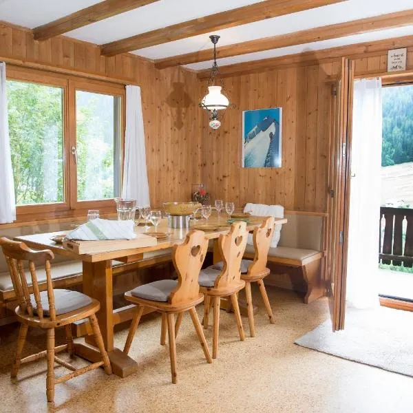 5 room house Joch Churwalden- Lenzerheide, готель у місті Курвальден