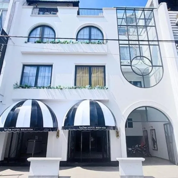 As ONE Hotel Biên Hòa, khách sạn ở Biên Hoà