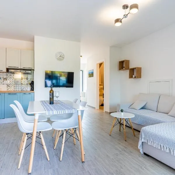 New 4 star apartment M&A in town Cres, hotel a Cres