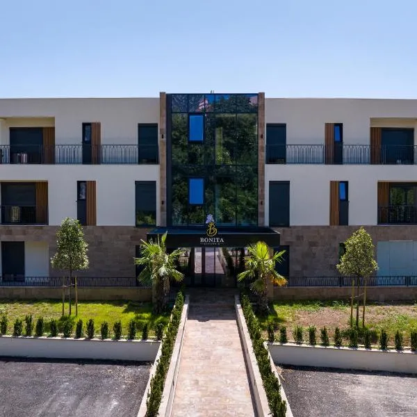 Bonita Residence, hotel v destinaci Dobrota