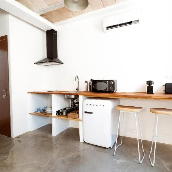 Estudio I ideal para parejas en la playa Alguer, hotel a l'Ametlla de Mar