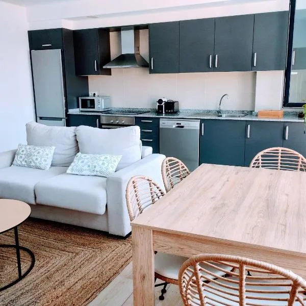 Apartamento en Sada con Piscina, hotel i Sada