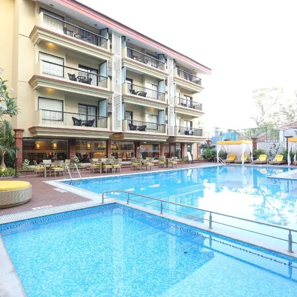 Deltin Suites, ξενοδοχείο σε Candolim