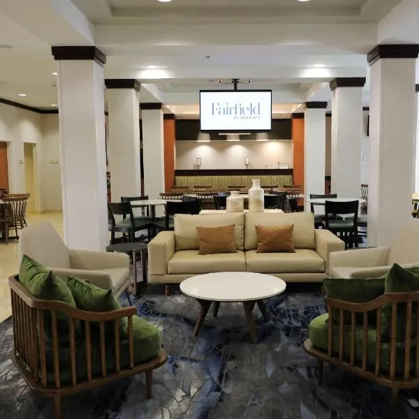Fairfield Inn & Suites by Marriott San Antonio Downtown/Alamo Plaza – hotel w mieście San Antonio