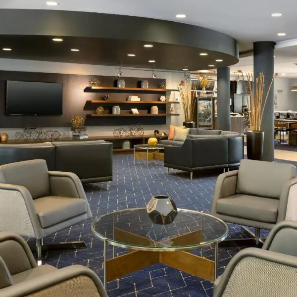 에디슨에 위치한 호텔 Courtyard Edison Woodbridge