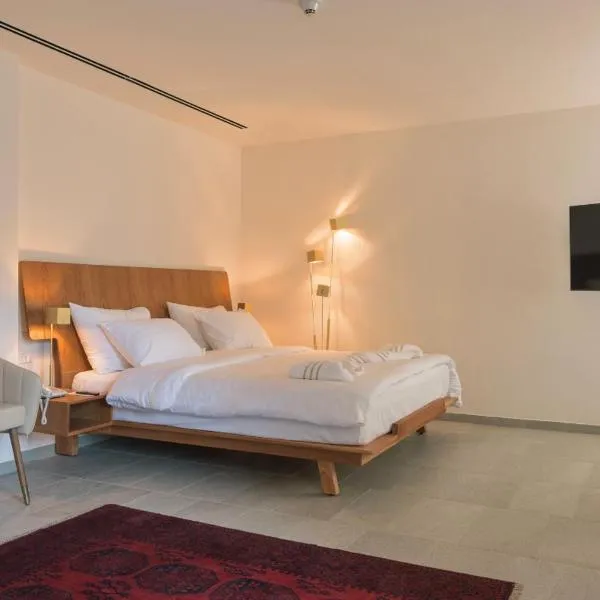 Dar Al Mauge Boutique Hotel with Outdoor Pool, hotel in Beit Sahour