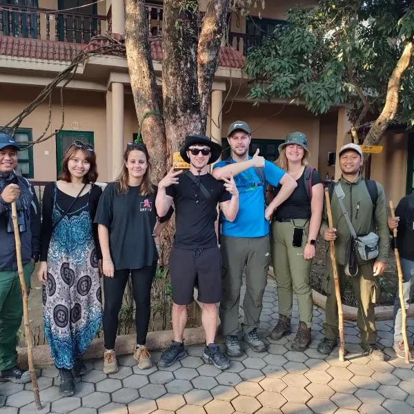 Wild Horizons Guest House, hotel in Sauraha