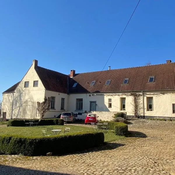 La Ferme Saint Pierre de Glabais, viešbutis mieste Sart-Dames-Avelines