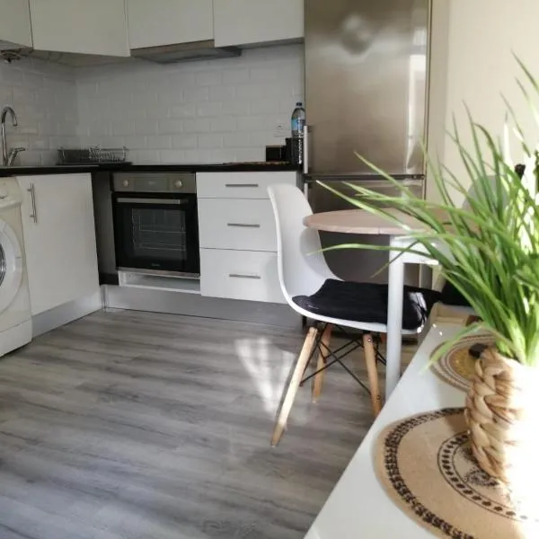 Carolina Studio, hotel en Maia