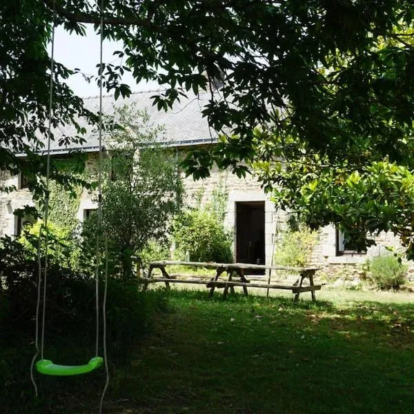 Gîte à la campagne, 30 min des plages du Morbihan, hotel em Pluvigner