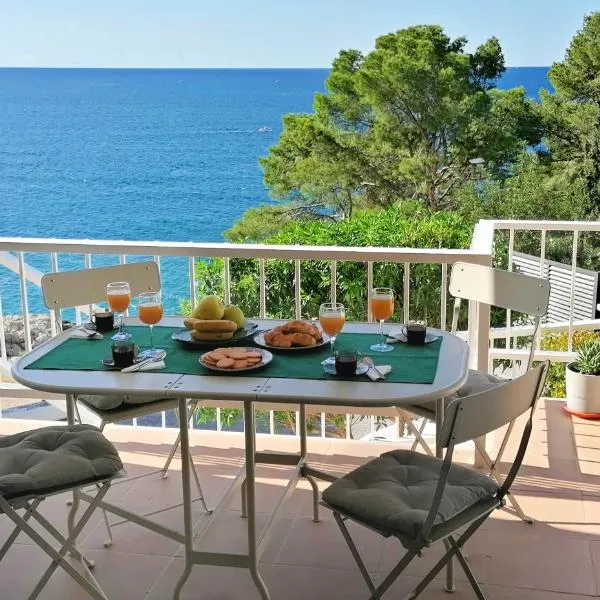 AGUILA DORADA, hotel a Salou