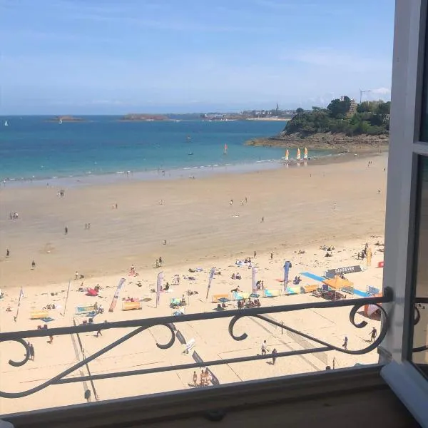 Le Royal XIX Dinard vue mer luxe, hotel in Dinard
