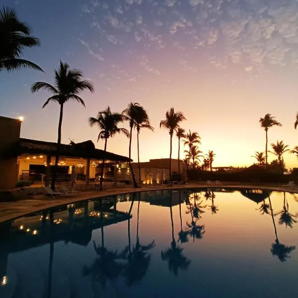 Hotel Tres Vidas Acapulco, hótel í Barra Vieja