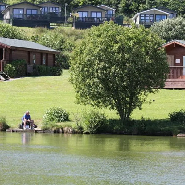 Lake view, hotel in Grampound Road