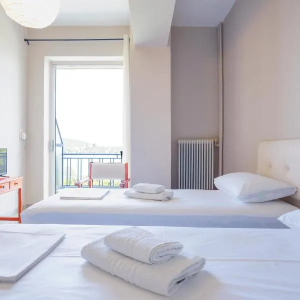Hotel Korfos - Ξενοδοχείο Κόρφος Renovated, hotel v destinácii Korfos