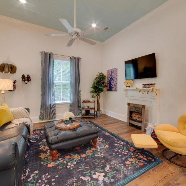 Restored Home Near Downtown Thomasville, hotel v destinaci Thomasville