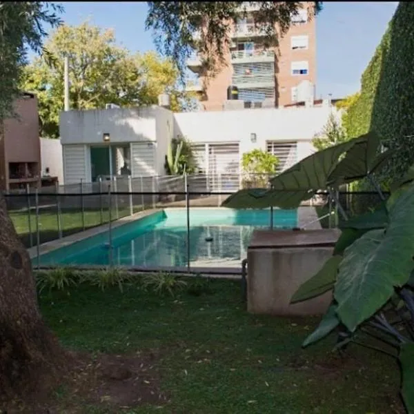 Casa con pileta en Rosario, hotel v destinaci Rosario