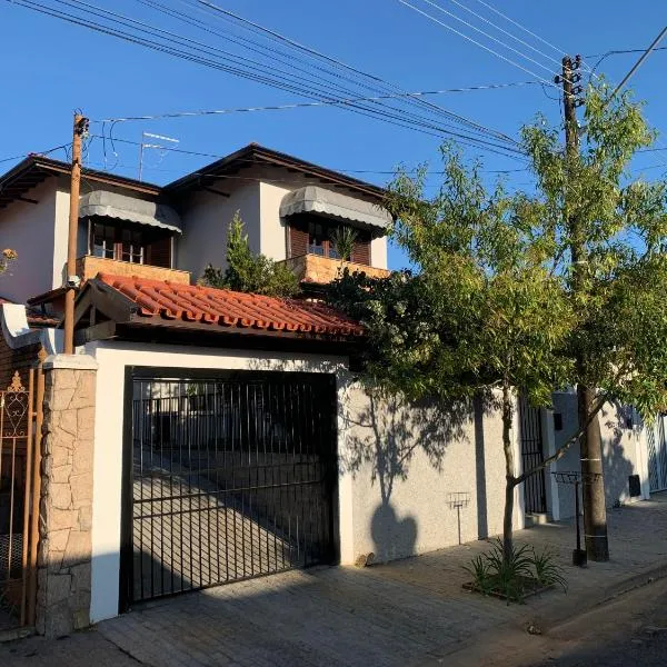 Hospedaria Canto do Vinhedo, hotel v destinaci Espirito Santo Do Pinhal