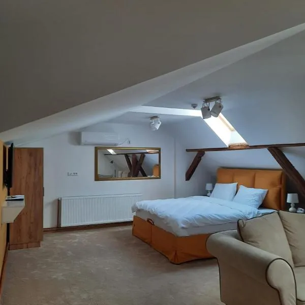 Fruškogorski biser, hotel a Sremski Karlovci