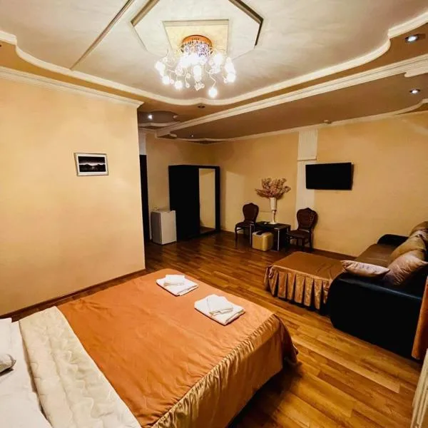 Lux Palace Hotel, hotel di Kutaisi